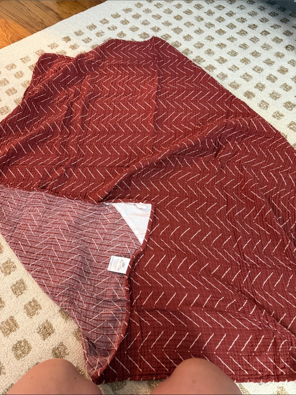 Itzy Ritzy Breastfeeding Boss NWOT